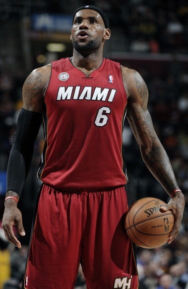 图拉姆：我和科纳特几乎每天都联系，和他的较量会很精彩（图拉姆：几乎天天与科纳特保持联系，我们的对决值得期待）