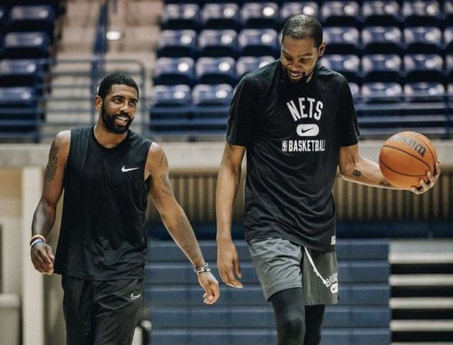 2025欧洲金童奖颁奖典礼：杜埃获得2025年金童奖（2025欧洲金童奖花落杜埃 颁奖典礼隆重举行）