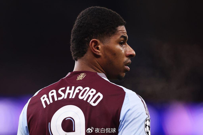 英超战报：皮诺、穆尼奥斯斩联赛首球，水晶宫2-0轻取狼队（英超快讯：水晶宫2-0击退狼队，皮诺与穆尼奥斯收获英超处子球）