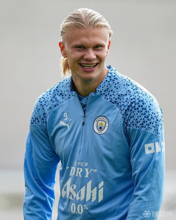 德天空：皇马有意法鹰后卫布朗，近期已派球探考察球员（德媒：皇马看上法鹰后卫布朗，近日已派球探实地考察）