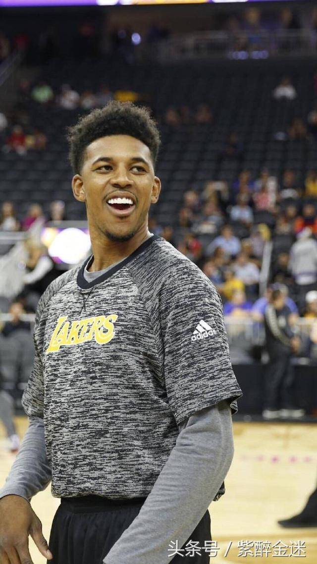 斯洛特：在利物浦每天都得证明自己，不能说拿过冠军就没问题（斯洛特：在利物浦必须持续证明自己，夺冠并非万事大吉）