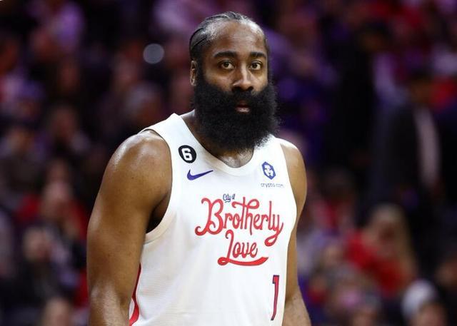 12月21日NBA焦点战：火箭掘金强强对决，洛城德比不复当年（12月21日NBA重磅看点：火箭与掘金巅峰交锋，洛城德比难再现当年盛况）