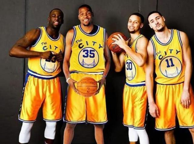 范德芬：教练赛季初希望我能进五个球；我和罗梅罗是兄弟（范德芬：赛季初教练给我定了5球目标；我与罗梅罗情同手足）