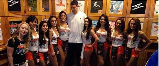 前裁判谈布鲁日进球被吹：确实存在对什琴斯尼的犯规（前裁判评布鲁日进球被判无效：确有对什琴斯尼的犯规）