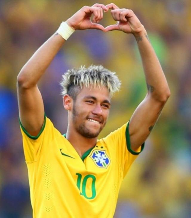 2025赛季中超客场积分前5：海港15战11胜高居第一，申花第二（2025中超客场积分榜前五：海港15战11胜领跑，申花第二）