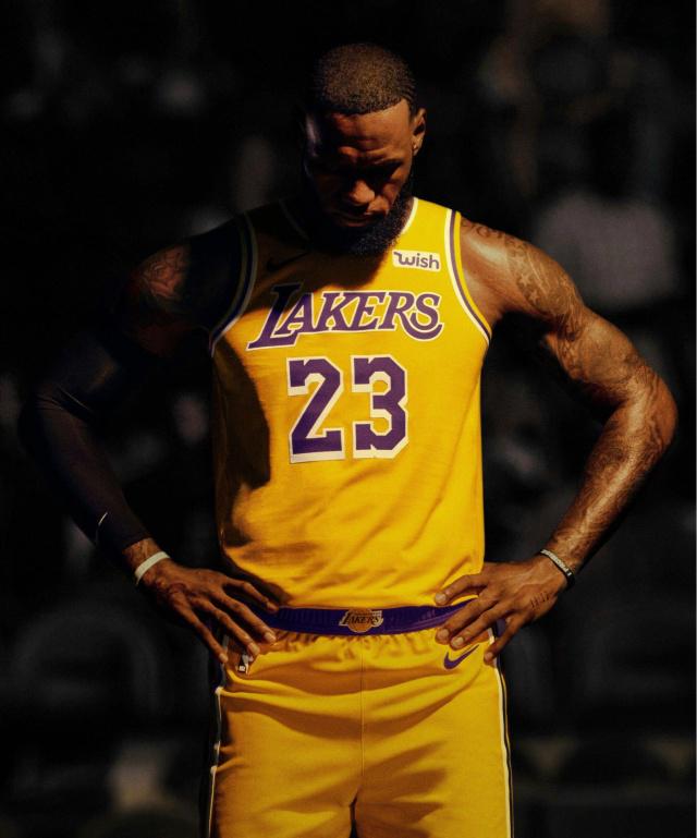 奥斯卡报平安：感谢球迷们的祝福和留言，我没事的（奥斯卡报平安：谢谢球迷关心，我一切安好）