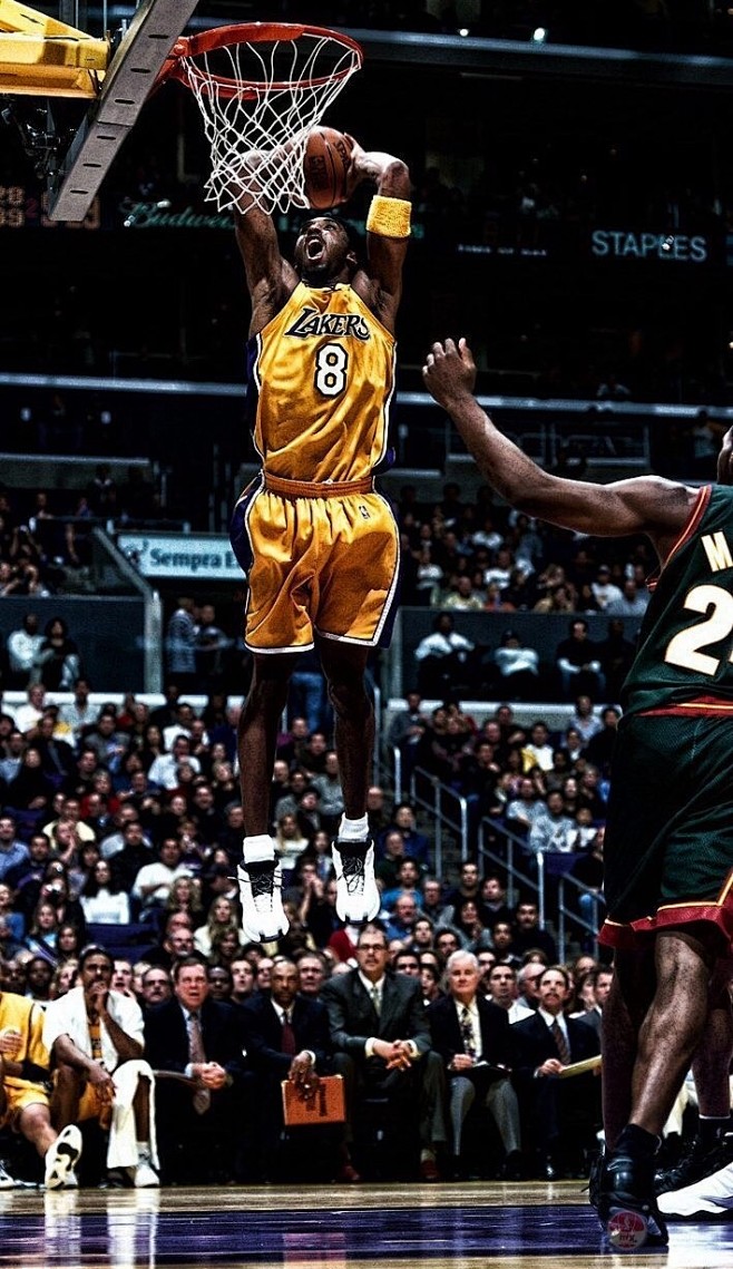 韩足晚报（2025.11.9）关键判罚恐左右格局（韩足夜报（2025.11.9）：争议判罚或将改写格局）