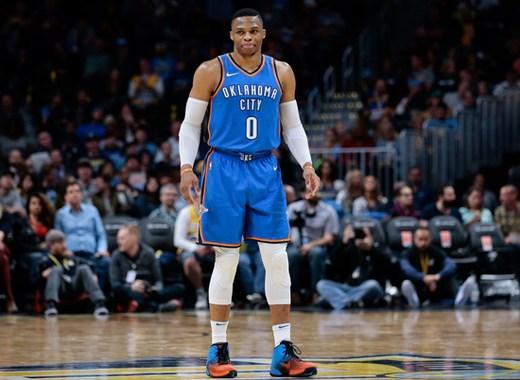 悲喜夜：拜仁造5-0惨案，阿森纳18场不败终结，保级队绝平利物浦（冰火之夜：拜仁5-0横扫，阿森纳18场不败告终，保级队绝平利物浦）