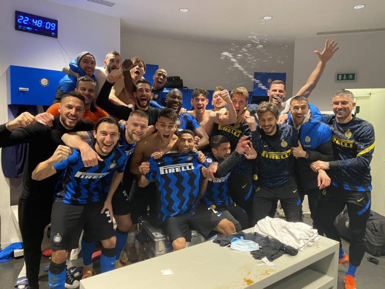 范晓冬：我知道的圈内料比球迷多多了，但我不会诋毁中国足球（范晓冬：圈内消息我知道得比球迷多得多，但绝不抹黑中国足球）