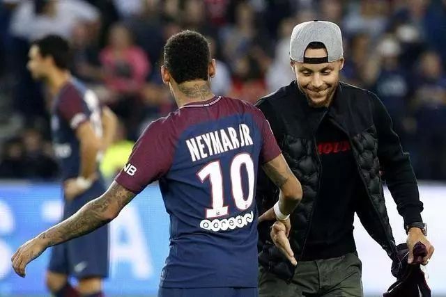 重返山西男篮？外媒曝迪亚洛收到中国联赛报价 后者可能出高额买断费（外媒：迪亚洛获CBA邀约，或付高额买断费重返山西男篮）